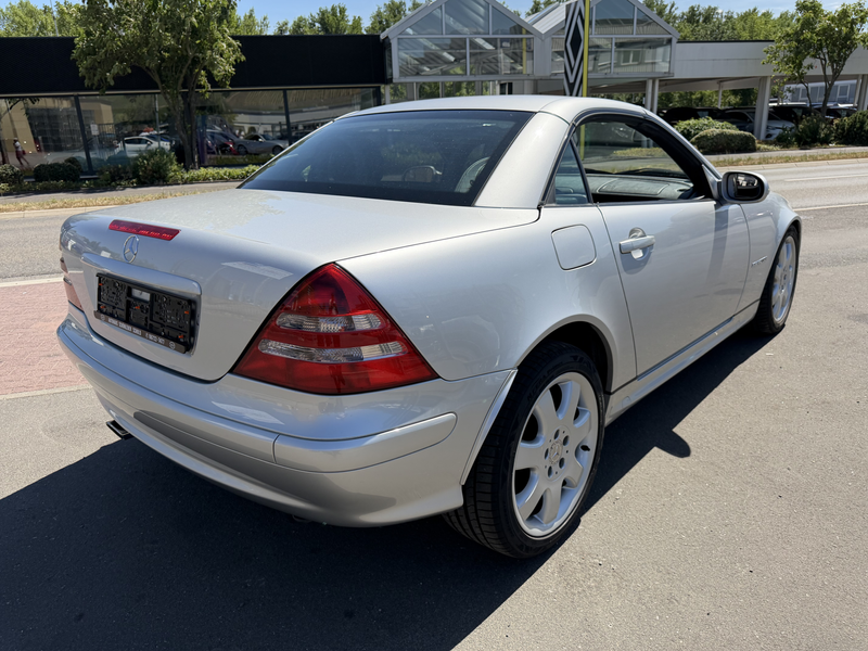 Mercedes-Benz SLK 200 SLK-Klasse Kompressor Special Edition — photo 12