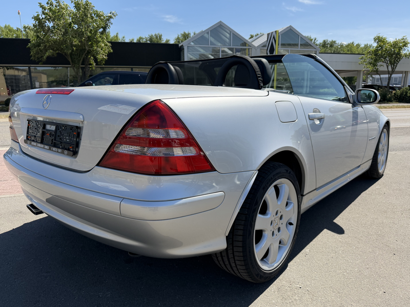 Mercedes-Benz SLK 200 SLK-Klasse Kompressor Special Edition — photo 4