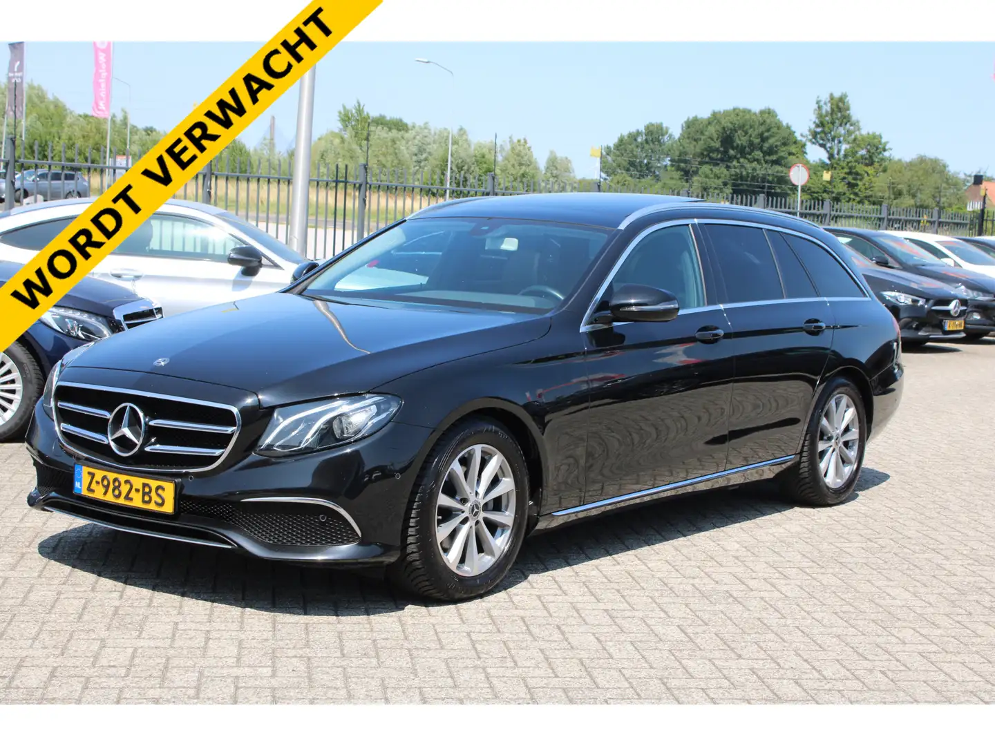 Mercedes-Benz E 220 Estate 220d AUT9 Advantage PANORAMADAK WIDESCREEN Schwarz - 1