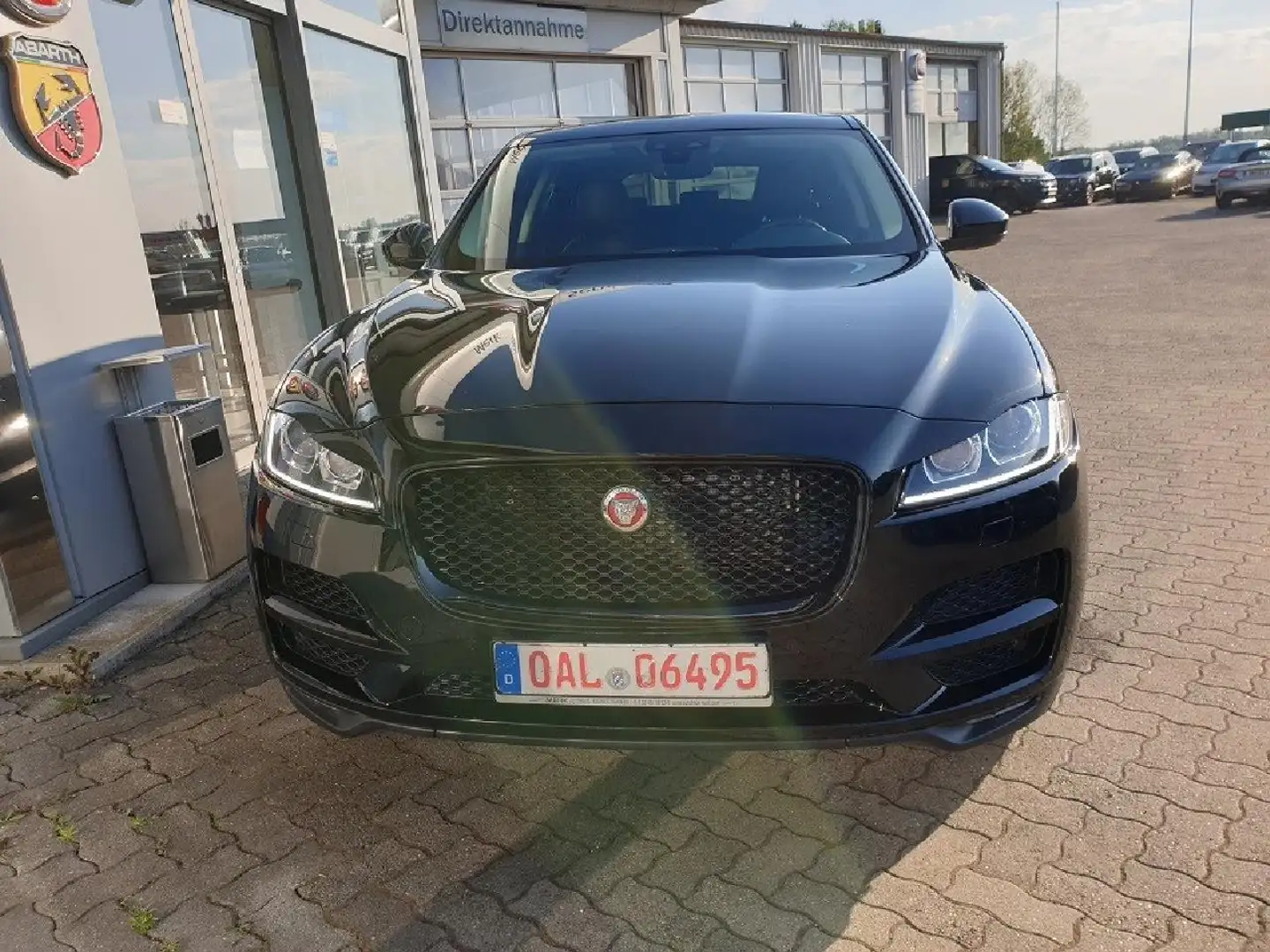 Jaguar F-Pace Prestige AWD Negro - 2