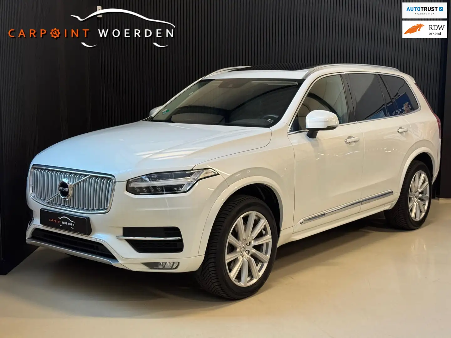 Volvo XC90 2.0 T5 AWD Inscription | PANO | LED | CAMERA | VOL Wit - 1