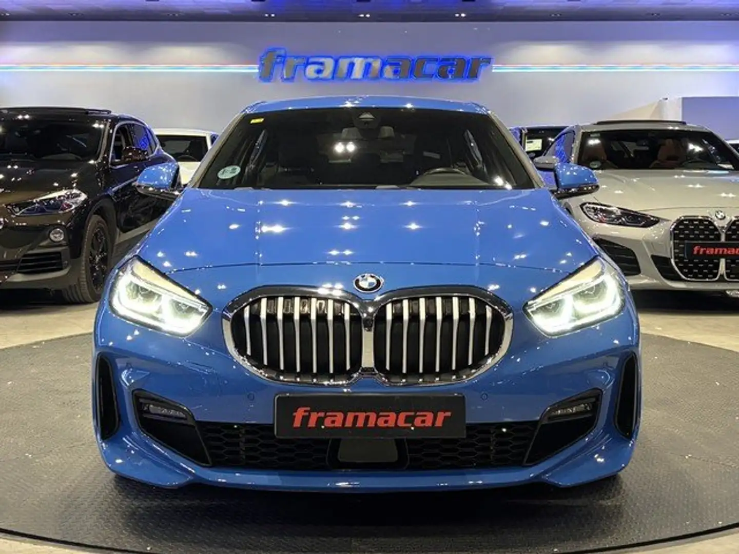 BMW 118 118dA Business Azul - 2
