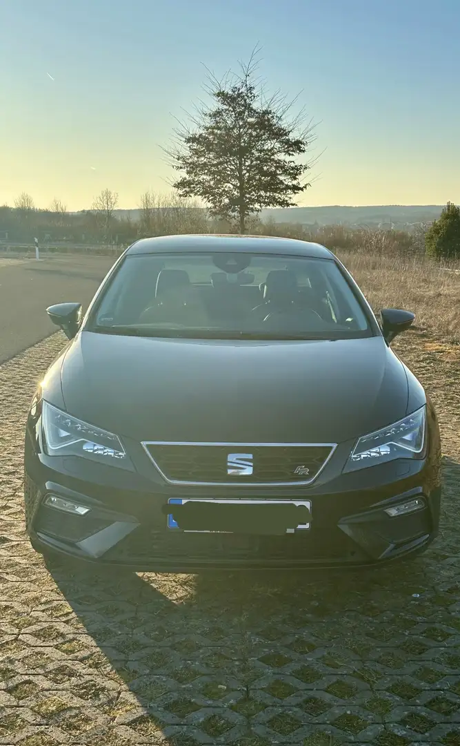 SEAT Leon 1.5 TSI ACT DSG OPF FR Schwarz - 2