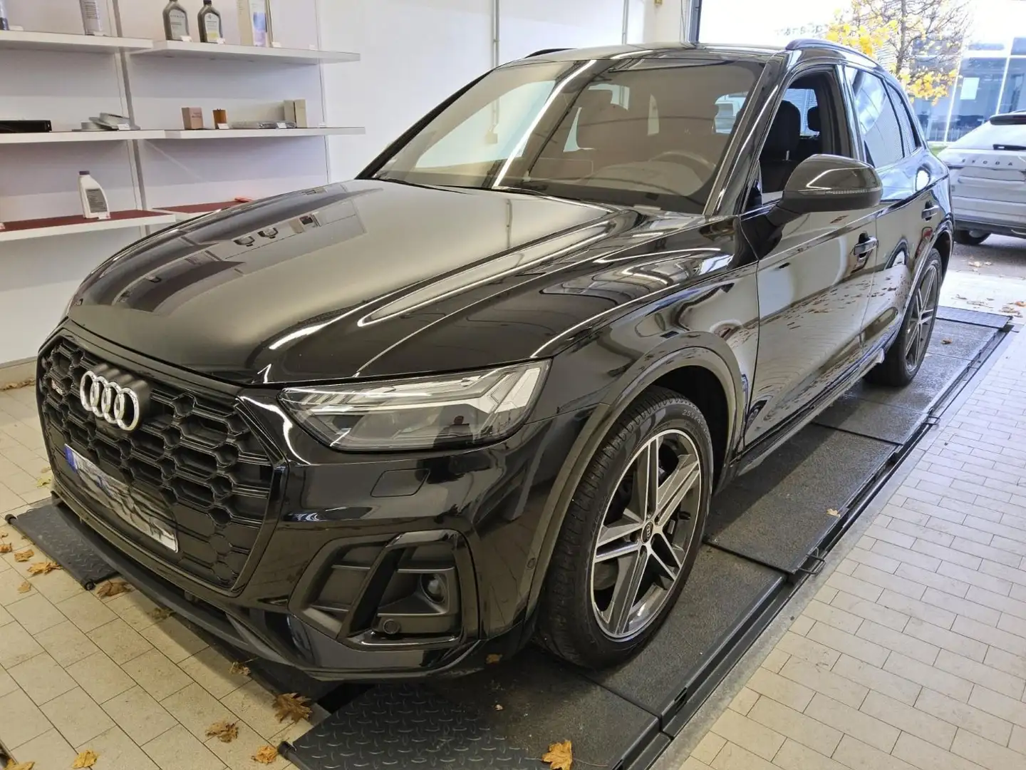 Audi SQ5 3.0 TDI quattro MHEV*Head-up*B&O*SHZ*AHK* Schwarz - 2