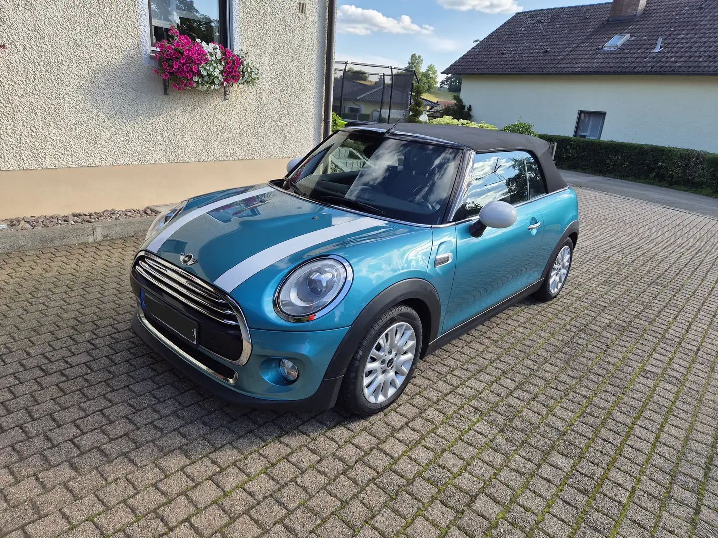 MINI Cooper D Cabrio Mini Cooper D Cabrio Modrá - 1