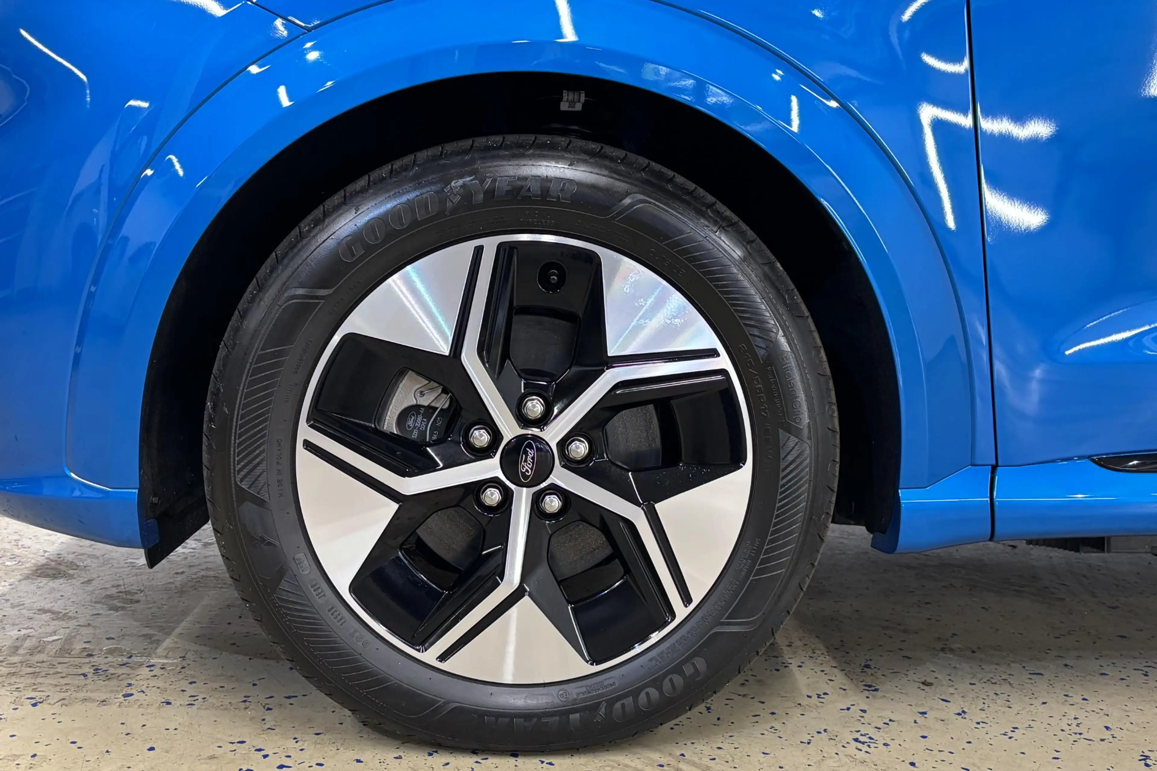 Ford Puma Gen-E Select 47 kWh Nieuw! — photo 7