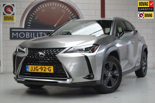 Lexus UX 200 Pref. Line, BENZINE, GEEN DEUKJE OF KRASJE!