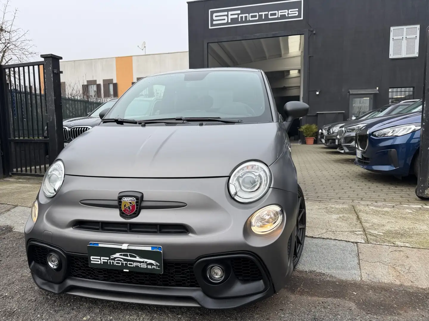 Abarth 595 595 1.4 Turbo T-Jet 180 CV Competizione Gris - 1