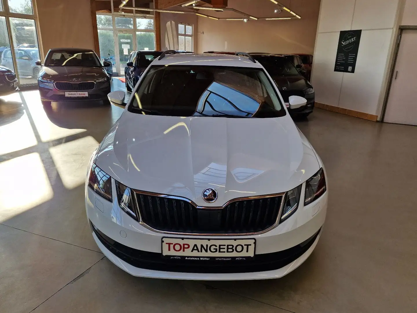 Skoda Octavia Kombi Ambition Plus 150PS LED PDC SML TE Weiß - 2
