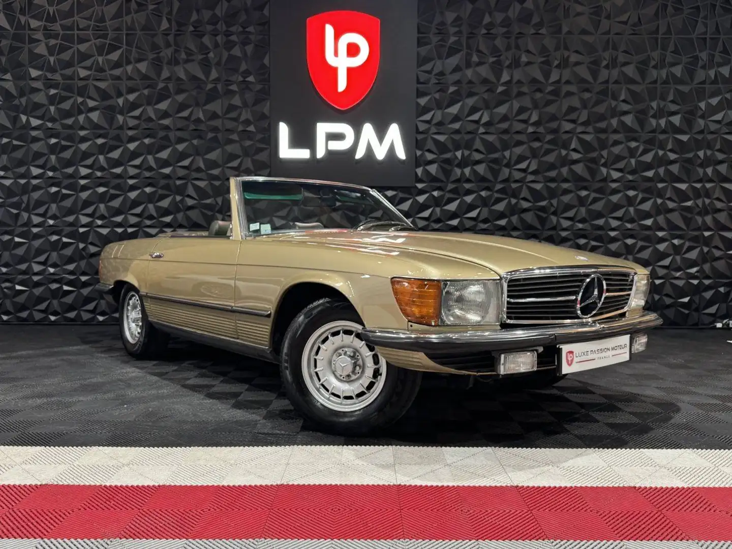Mercedes-Benz SL 350 350 3.5 V8 BVA R107 Or - 1