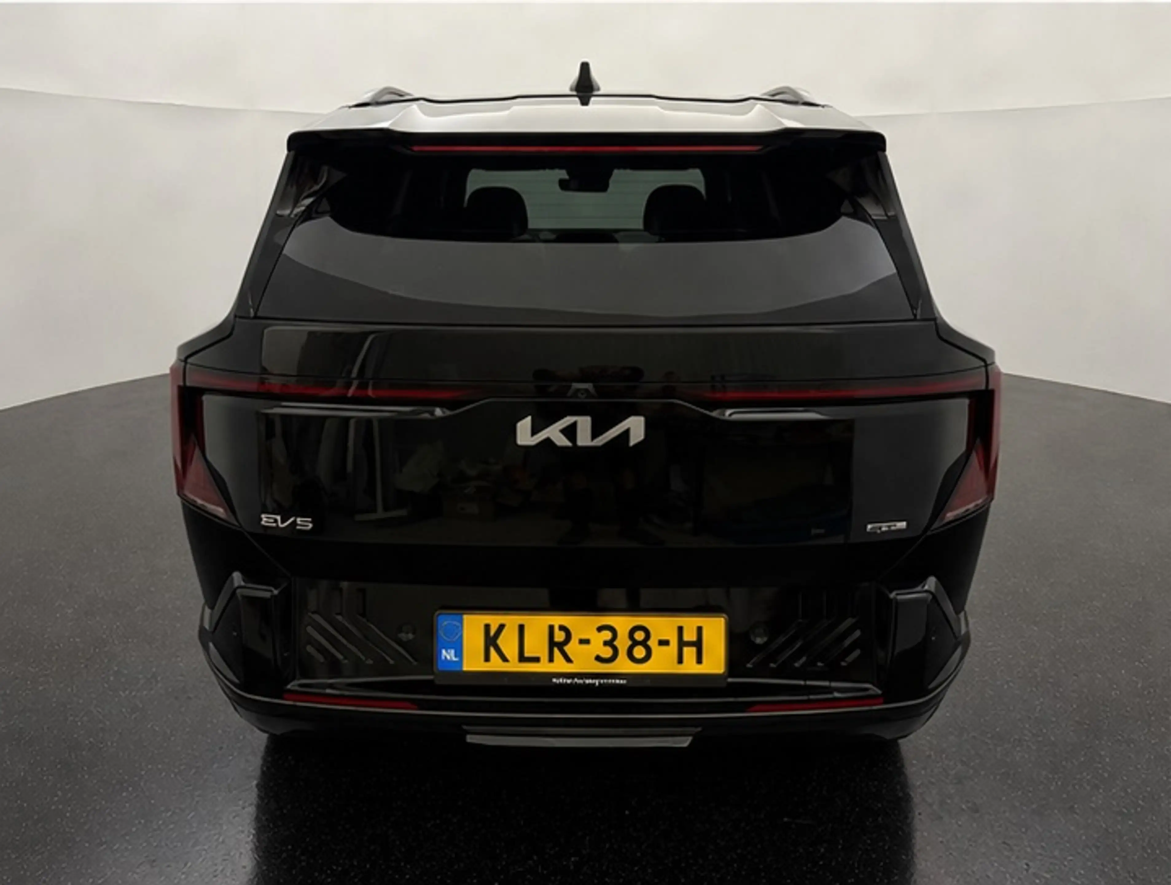 Kia EV5 81,4 kWh 217pk 2WD GT-Line Business Edition — photo 4