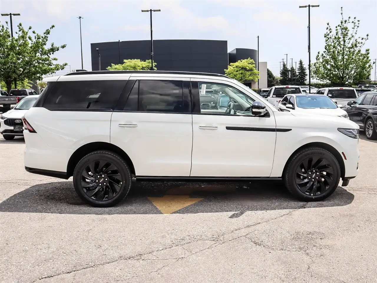 Lincoln Navigator 2027