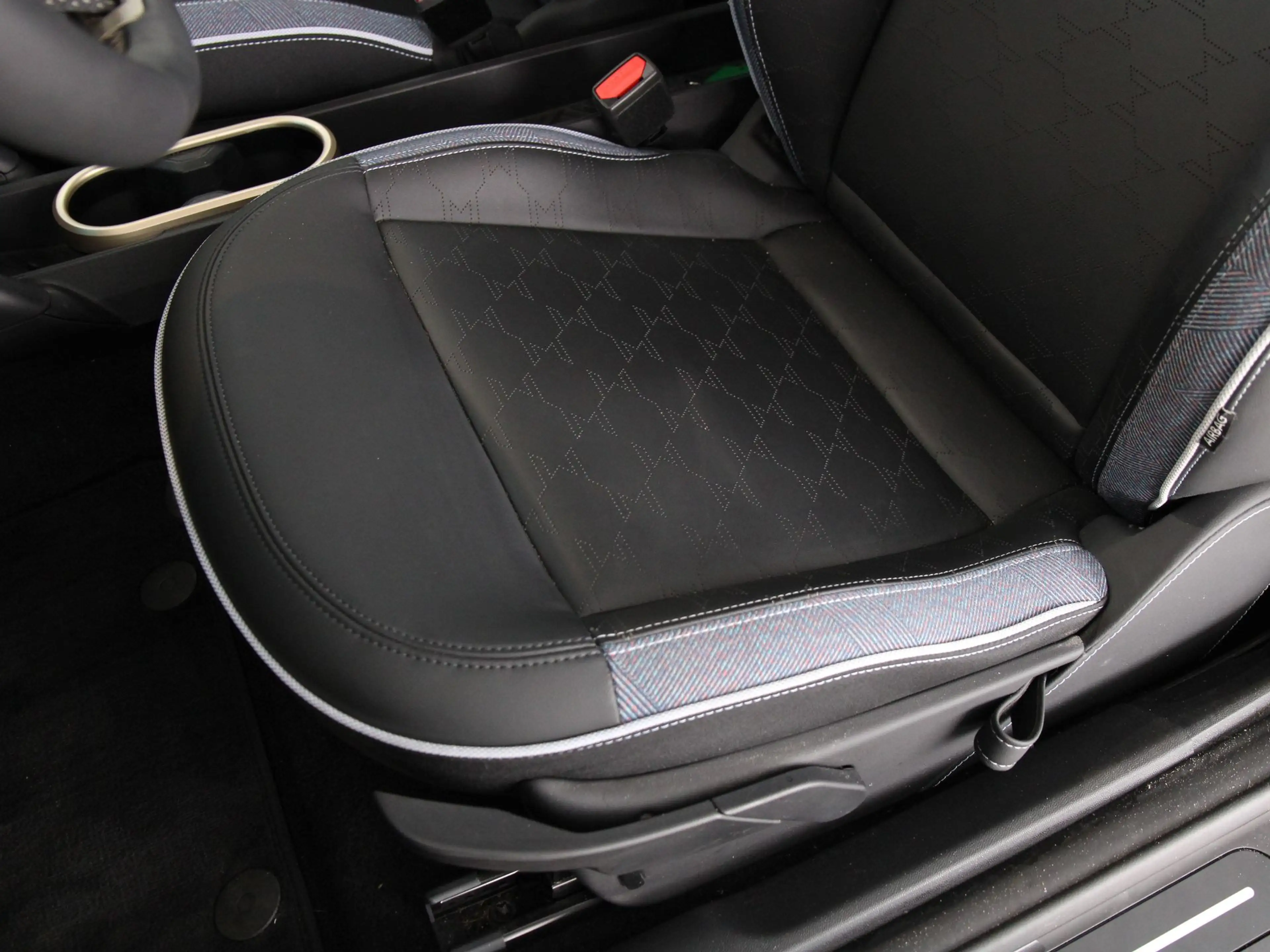 MINI Cooper E Classic Pakket S — photo 15