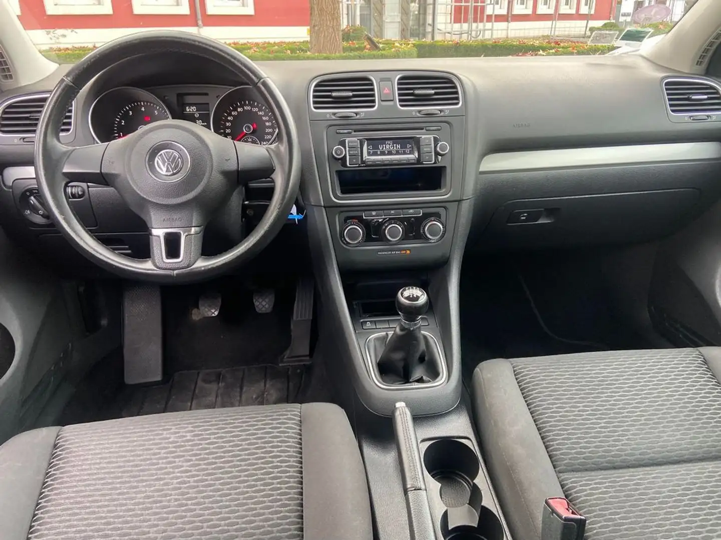 Volkswagen Golf 1.4 Schwarz - 2