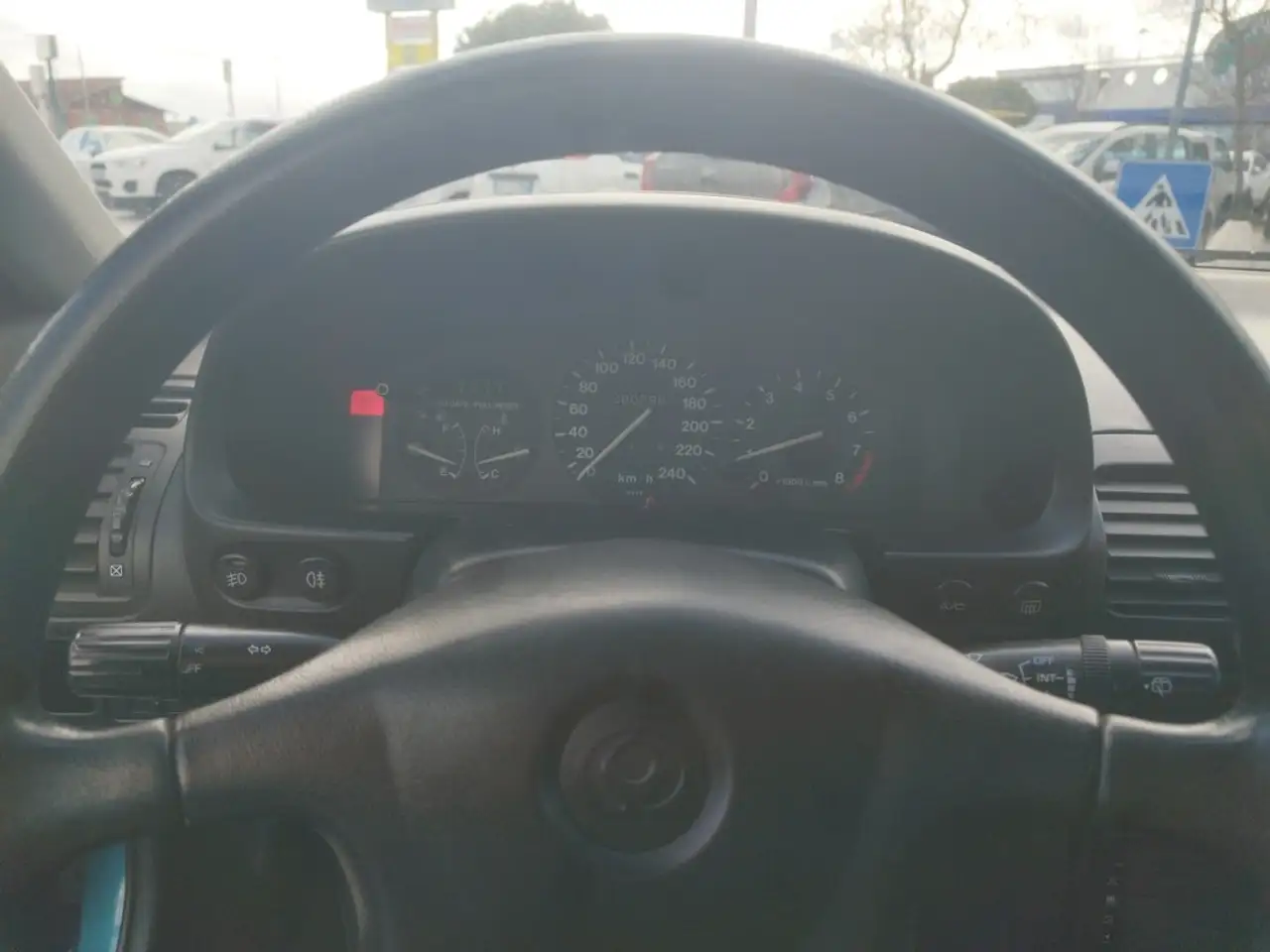 Mazda MX-3 1.8 cat. V6 Tetto Apribile, foto 9