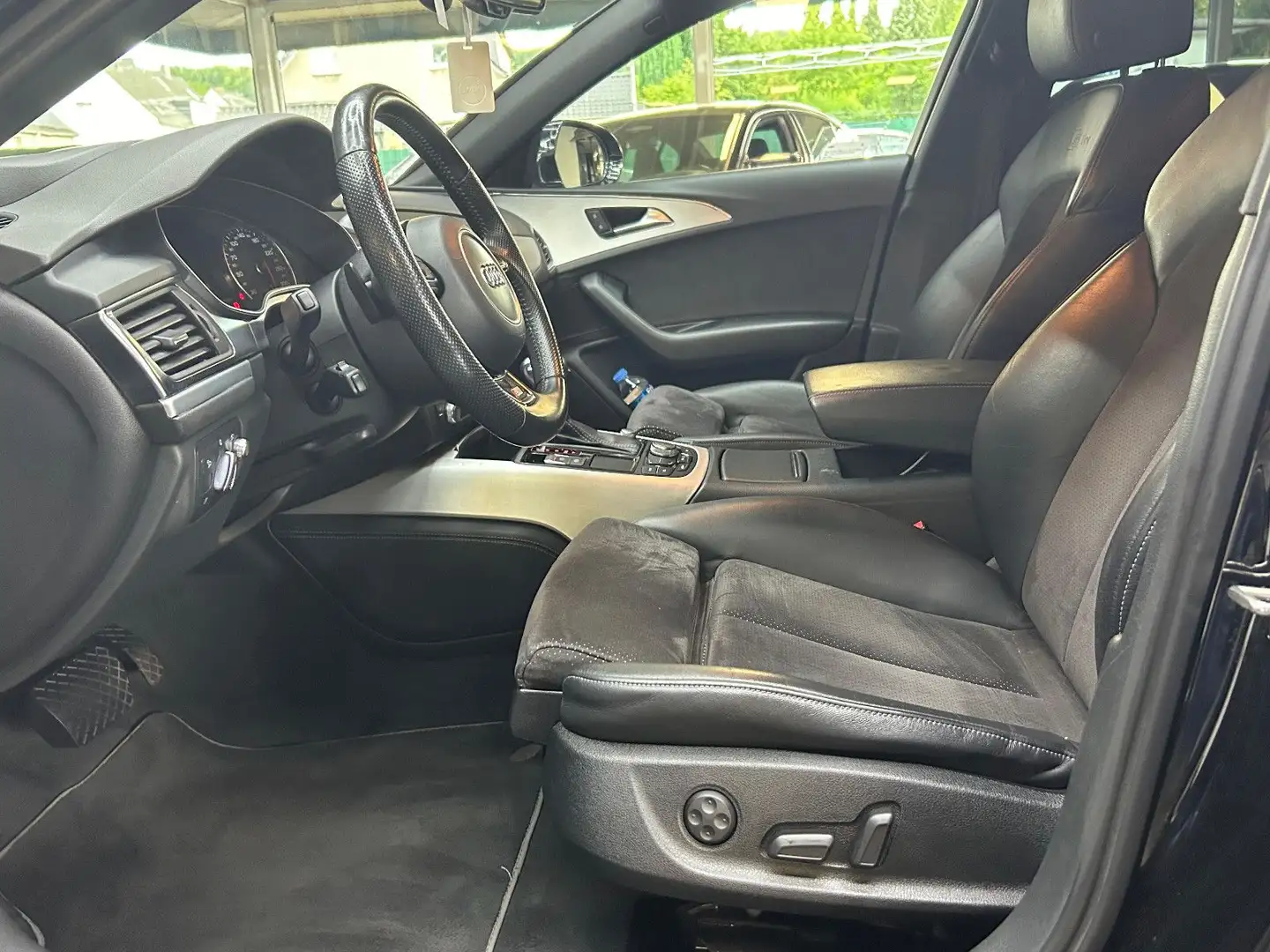 Audi A6 Lim. 3.0 TDI QUATTRO/NAVI/XENON/HUD/KAM/ACC Schwarz - 2