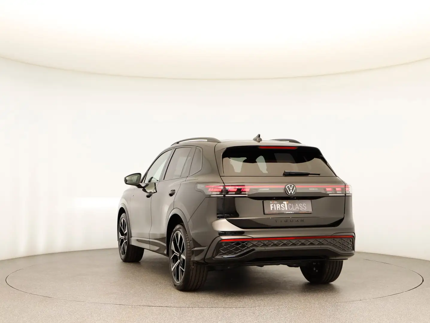 Volkswagen Tiguan Sport TDI DSG Schwarz - 2