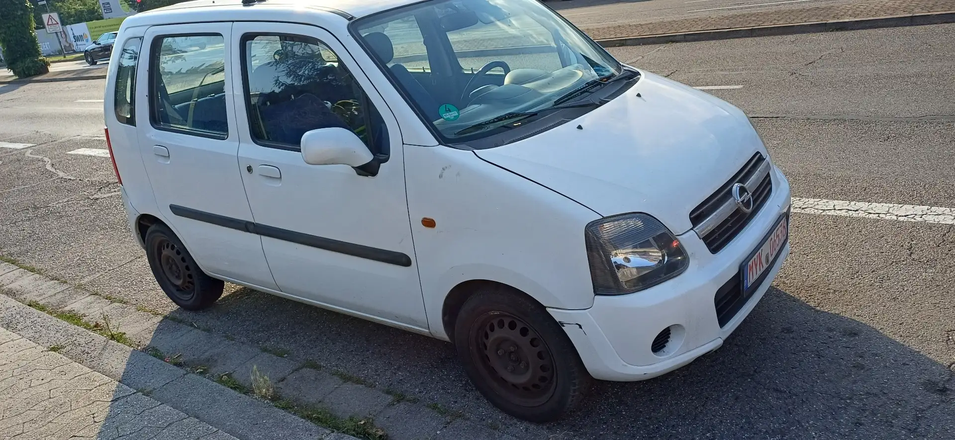 Opel Agila 1.3 CDTI, TÜV 06/27 Bílá - 1