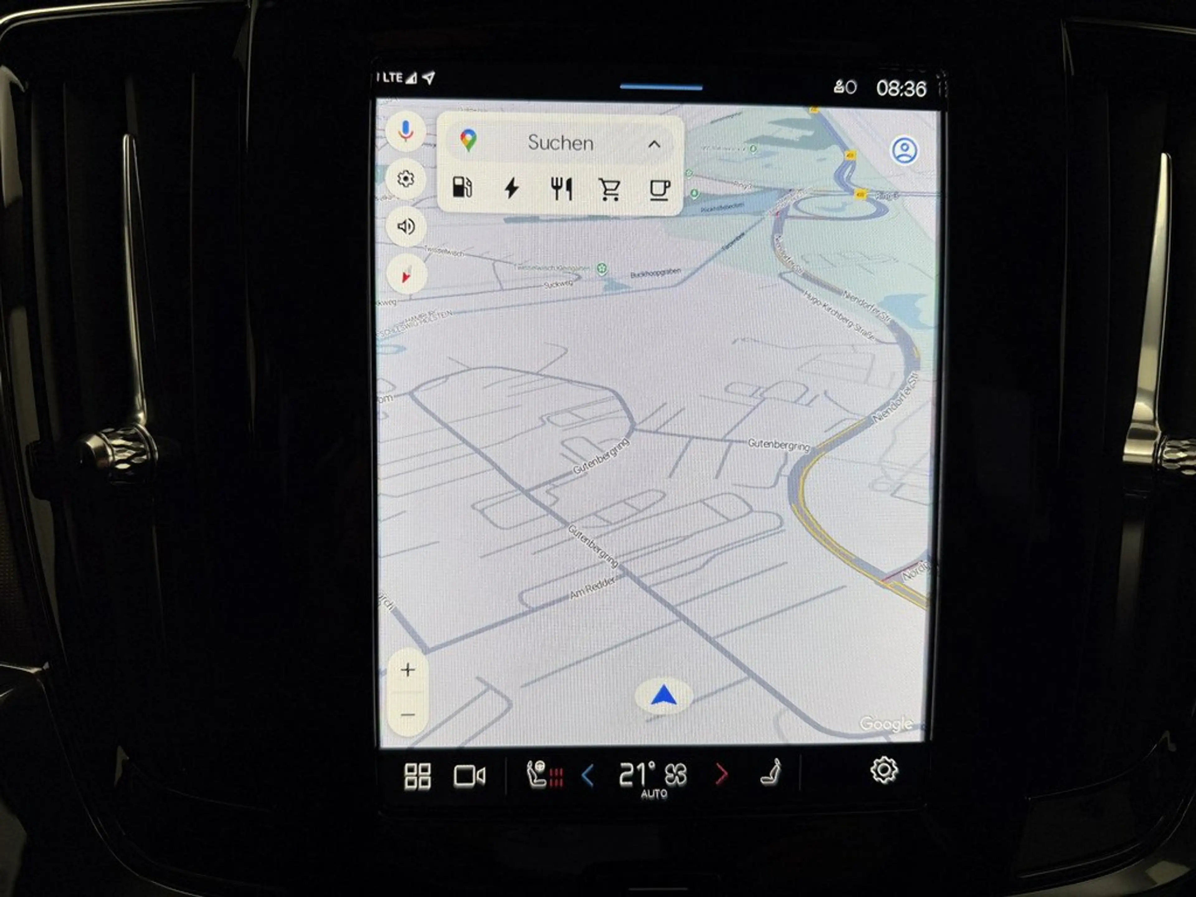 Volvo V90 T6 Core Recharge AWD — photo 11