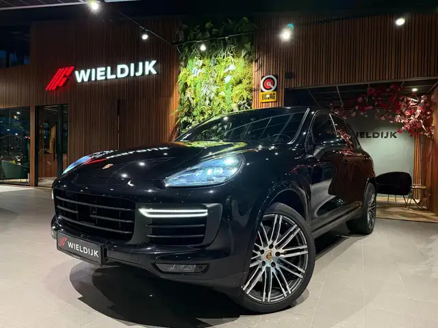 Porsche Cayenne 4.8 Turbo