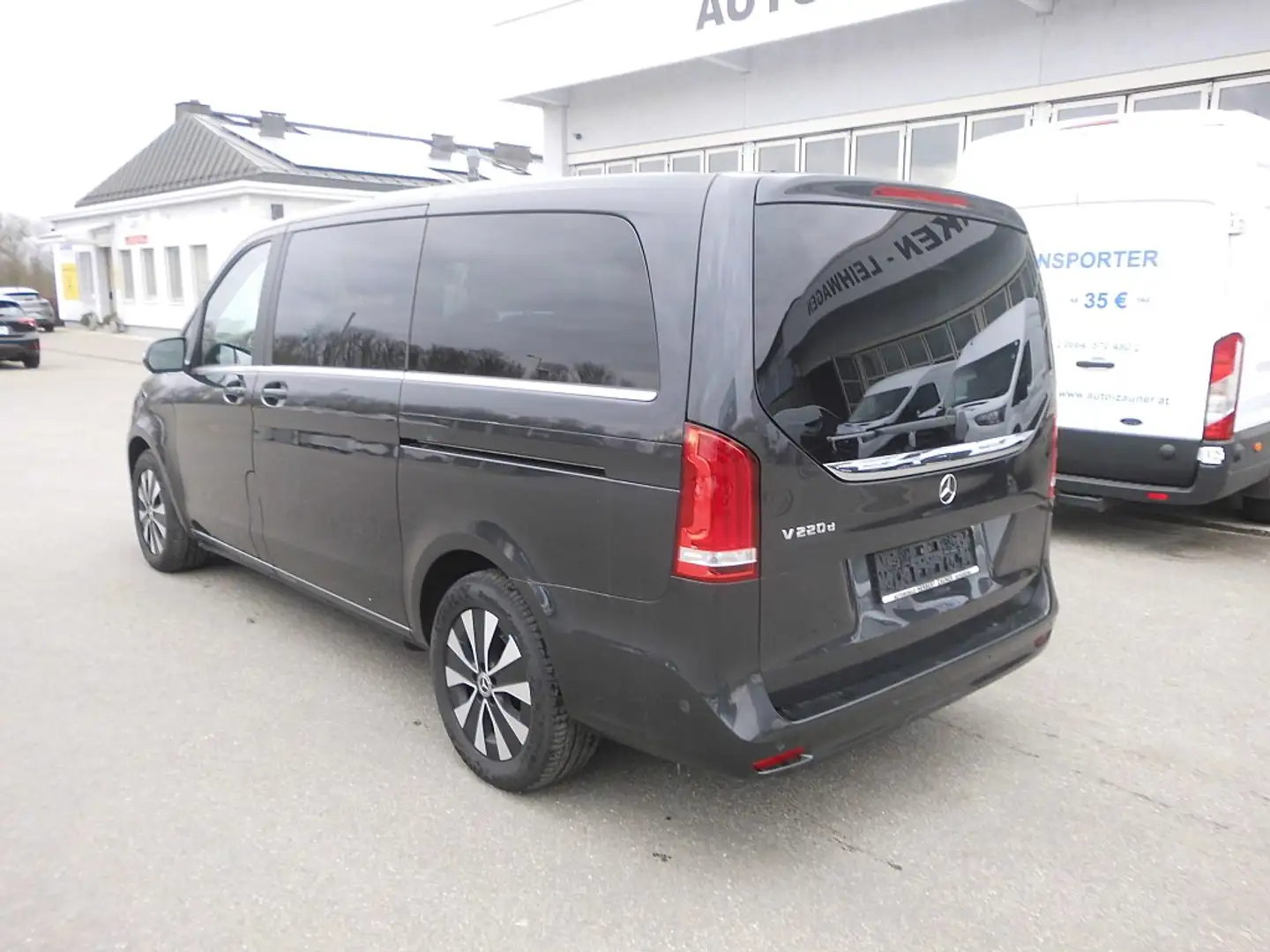 Mercedes-Benz V 220 CDI lang Avantgarde Grau - 2