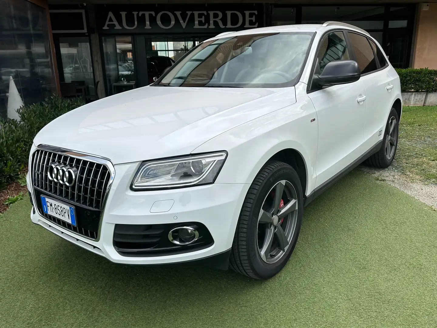 Audi Q5 2.0 Tdi 177CV Advanced Plus quattro Blanc - 1