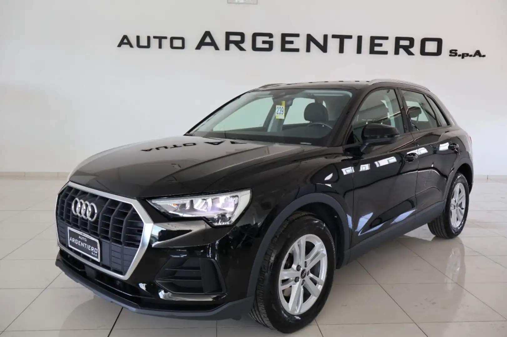 Audi Q3 35 TDI S tronic Business Nero - 1