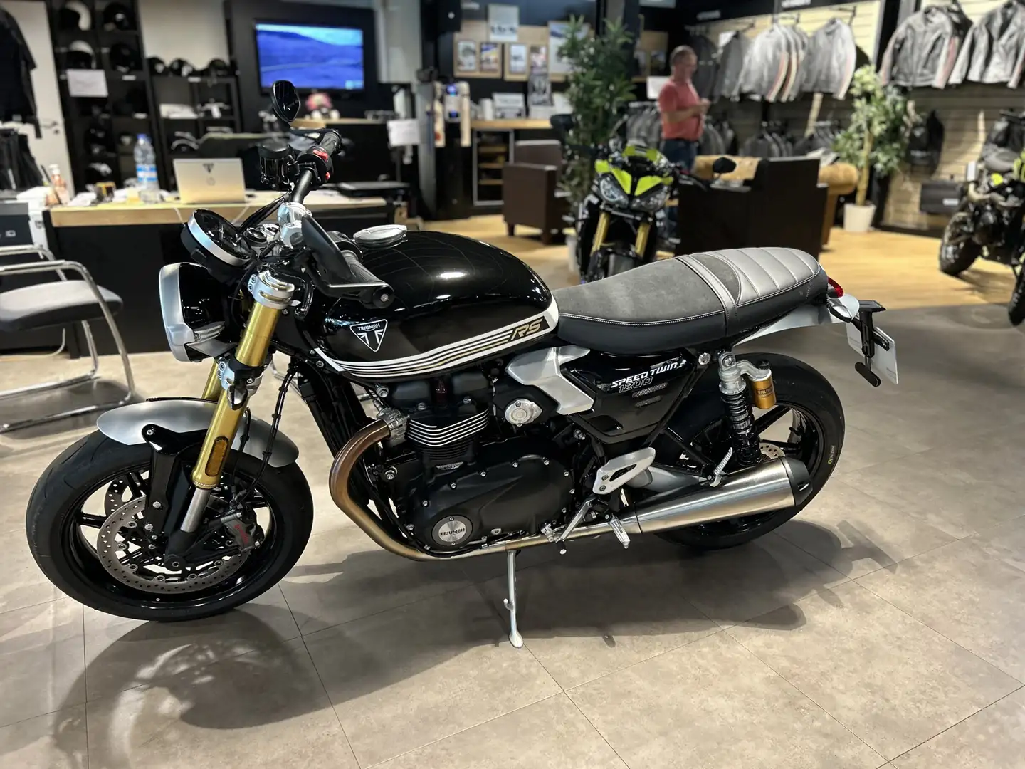 Triumph Speed Twin Schwarz - 1