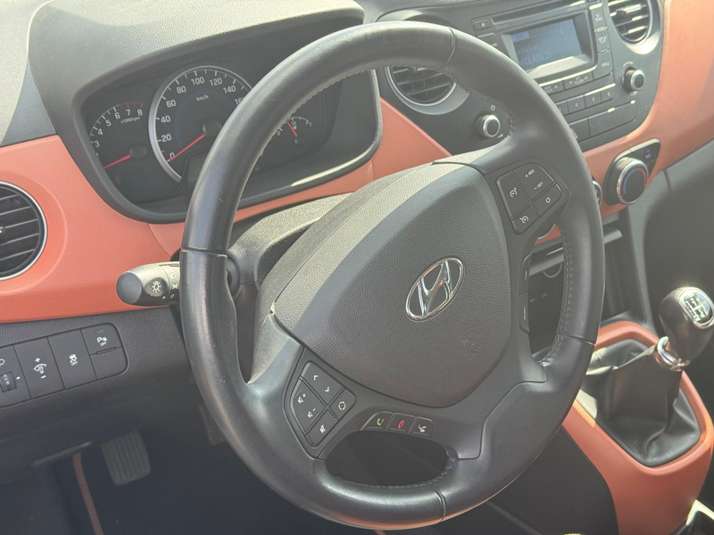 Hyundai i10 1.0 Pop — photo 10