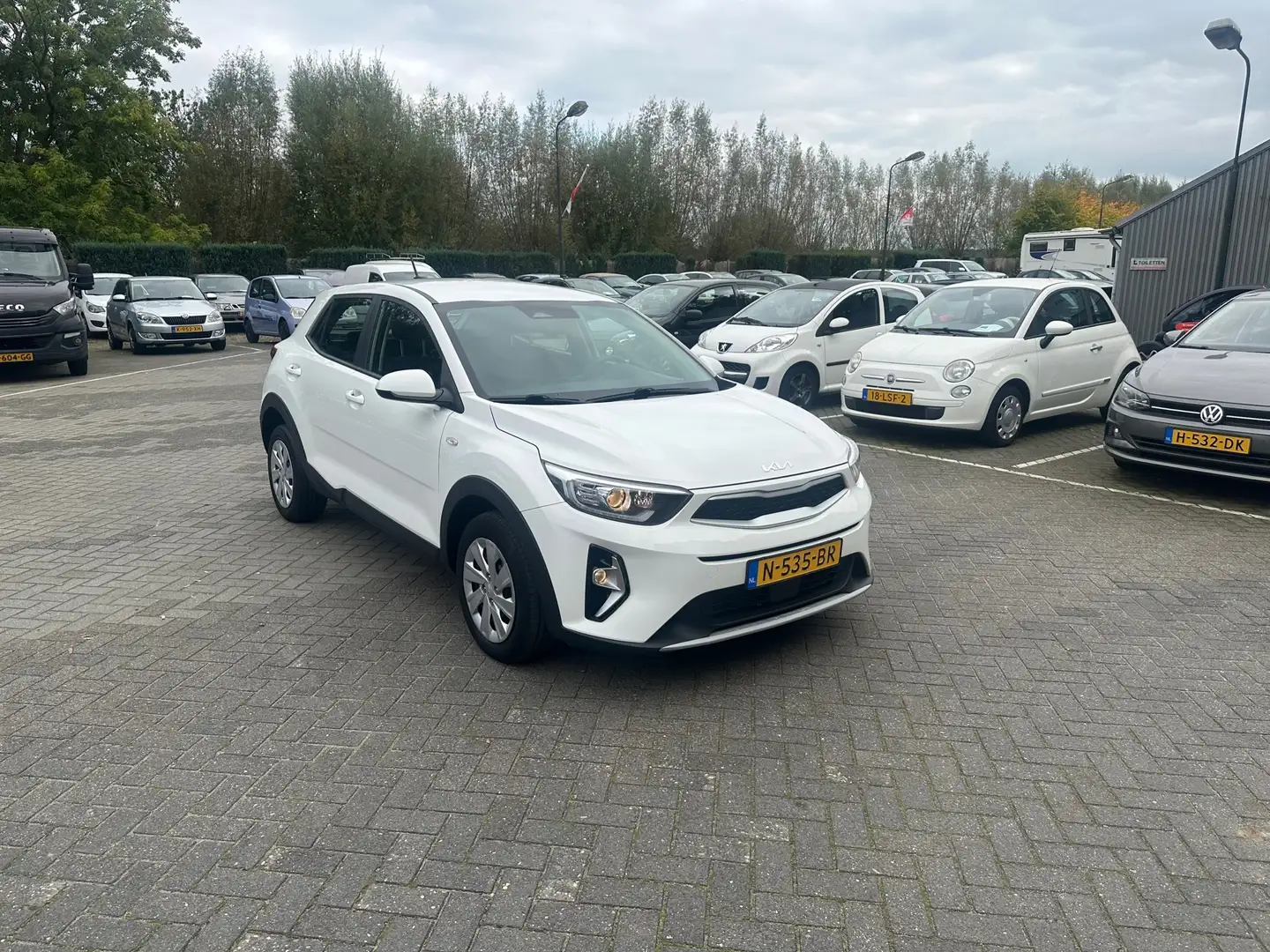 Kia Stonic 1.0 T-GDi MHEV ComfortLine , carplay , 38000 km NA Wit - 2