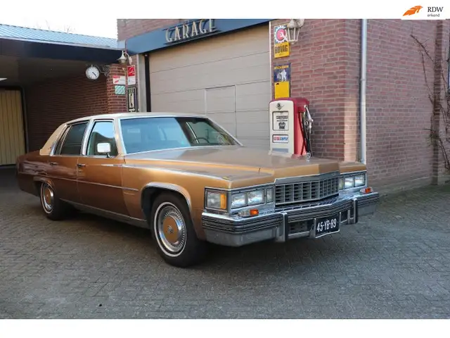 Cadillac Fleetwood HARDE EN GOEDE AUTO lpg