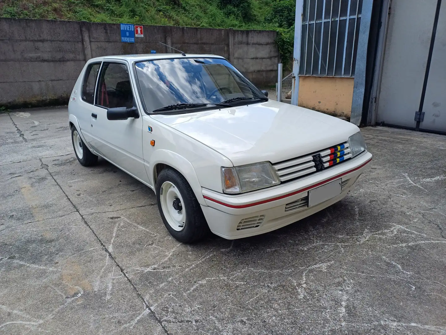 Peugeot 205 3p 1.3 Rallye - 1