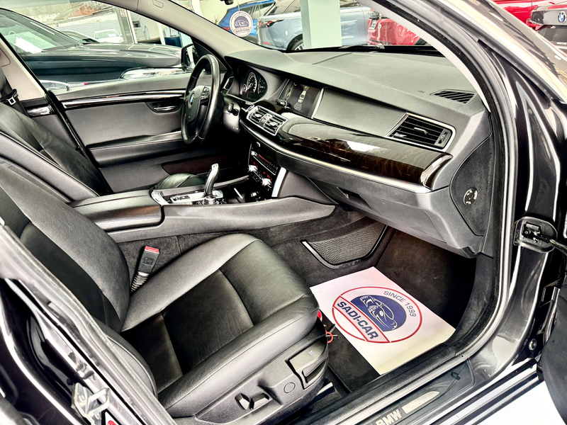 BMW 520 GT - Gran Turismo 520 dA 163cv — photo 9