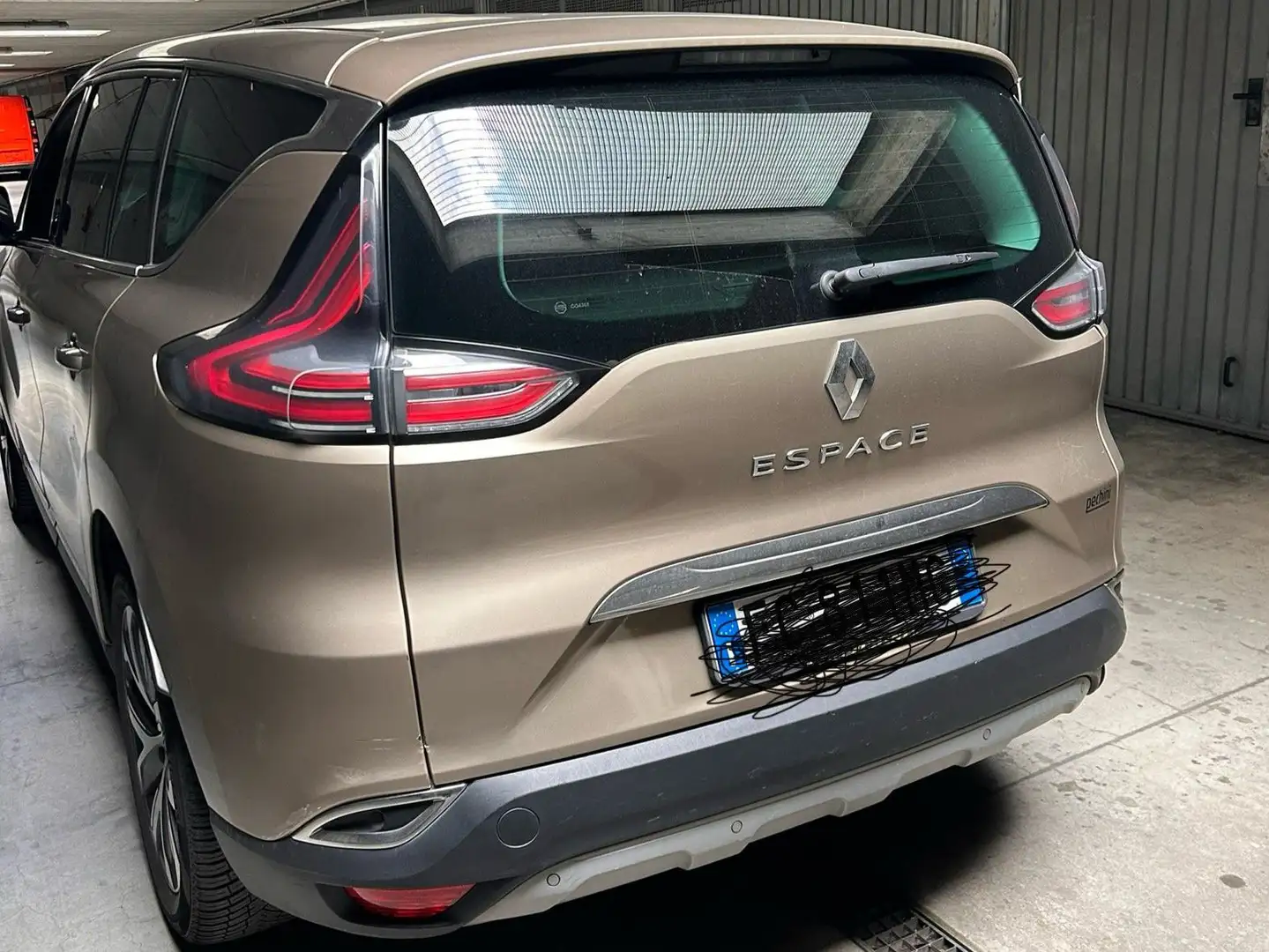 Renault Espace Espace V 2015 1.6 dci energy Intens 160cv edc Beżowy - 2