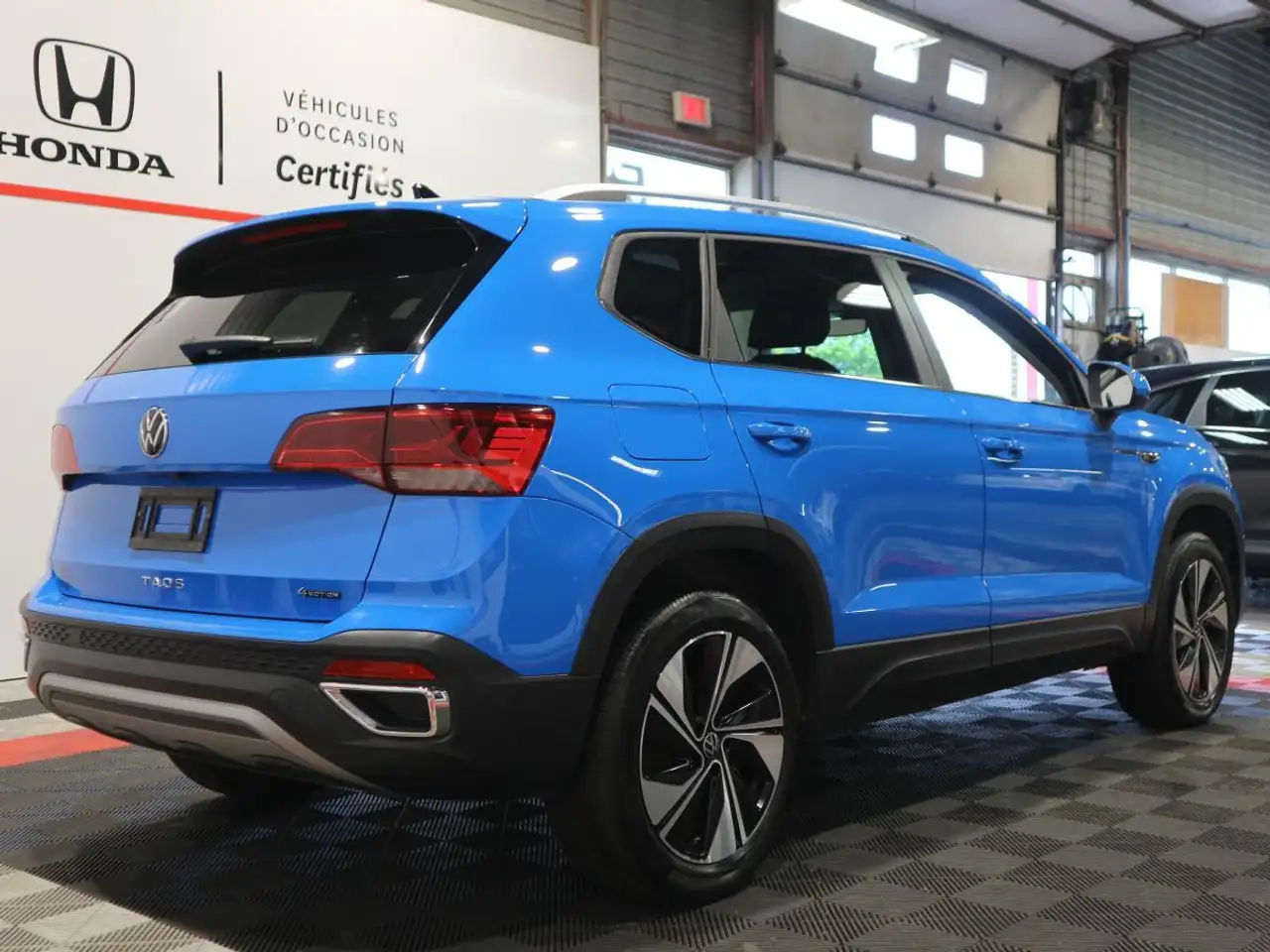 Volkswagen Taos снимка Volkswagen Taos
