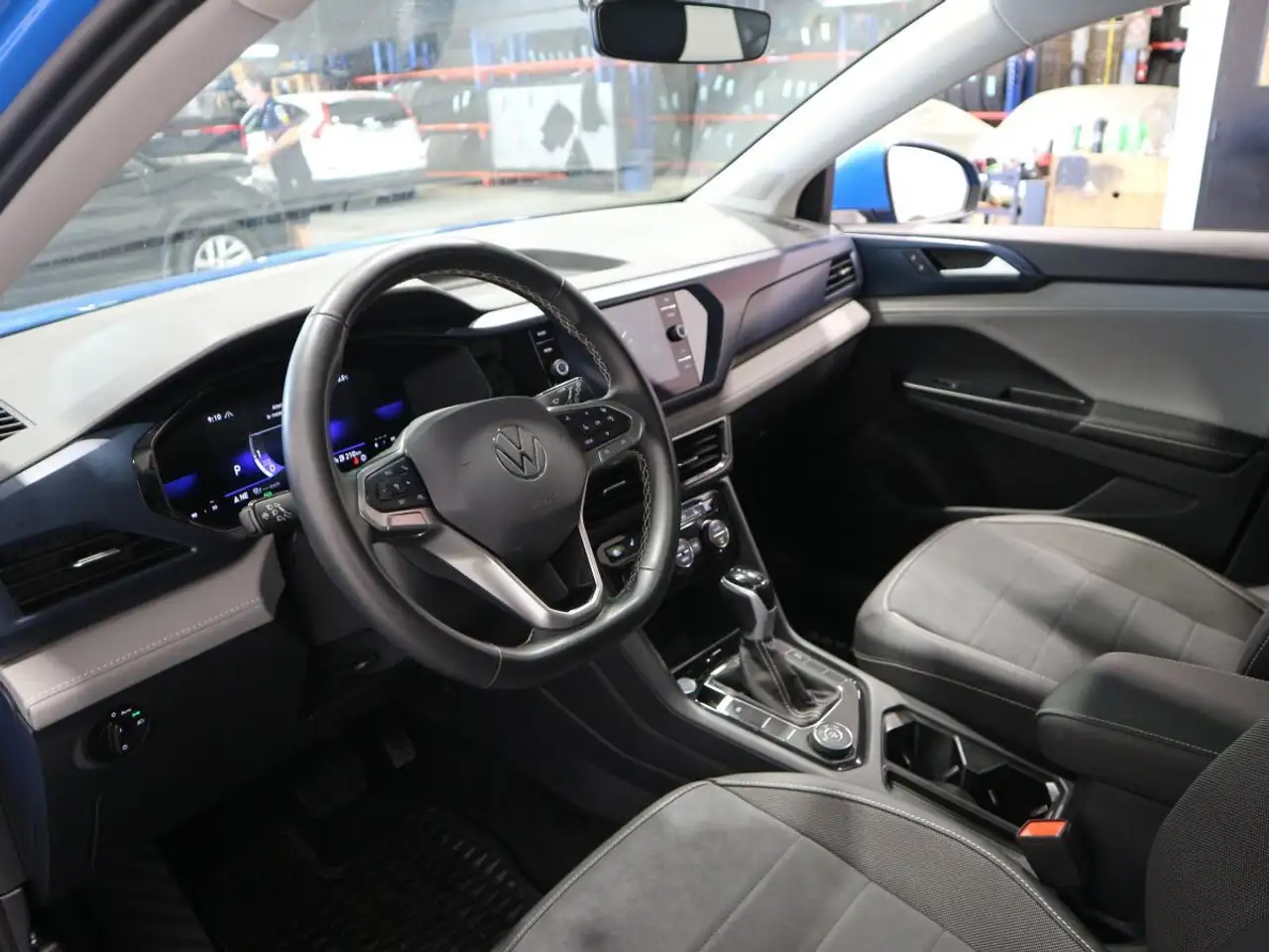Volkswagen Taos снимка Volkswagen Taos