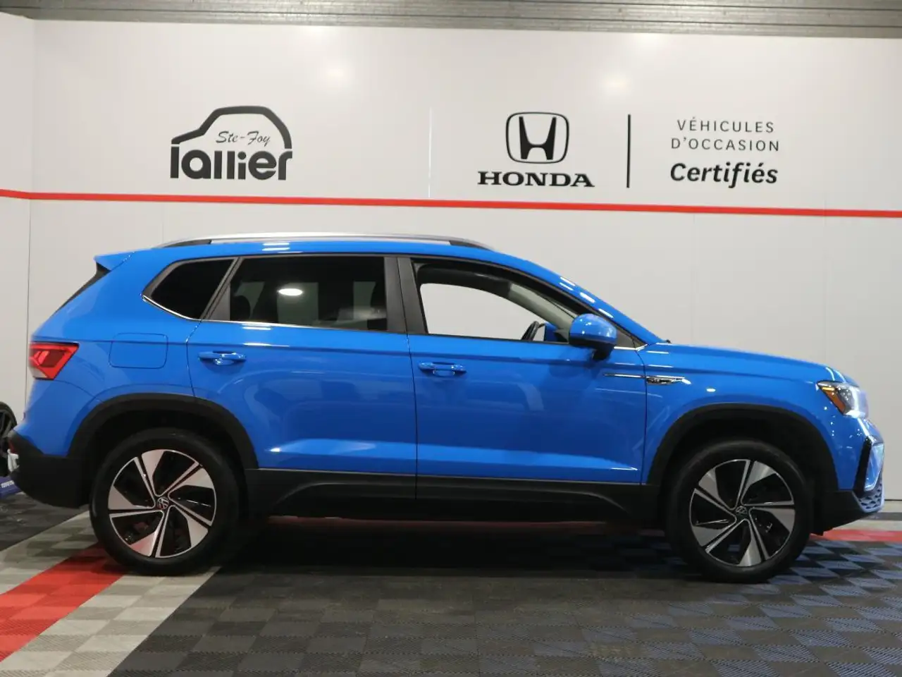 Volkswagen Taos снимка Volkswagen Taos