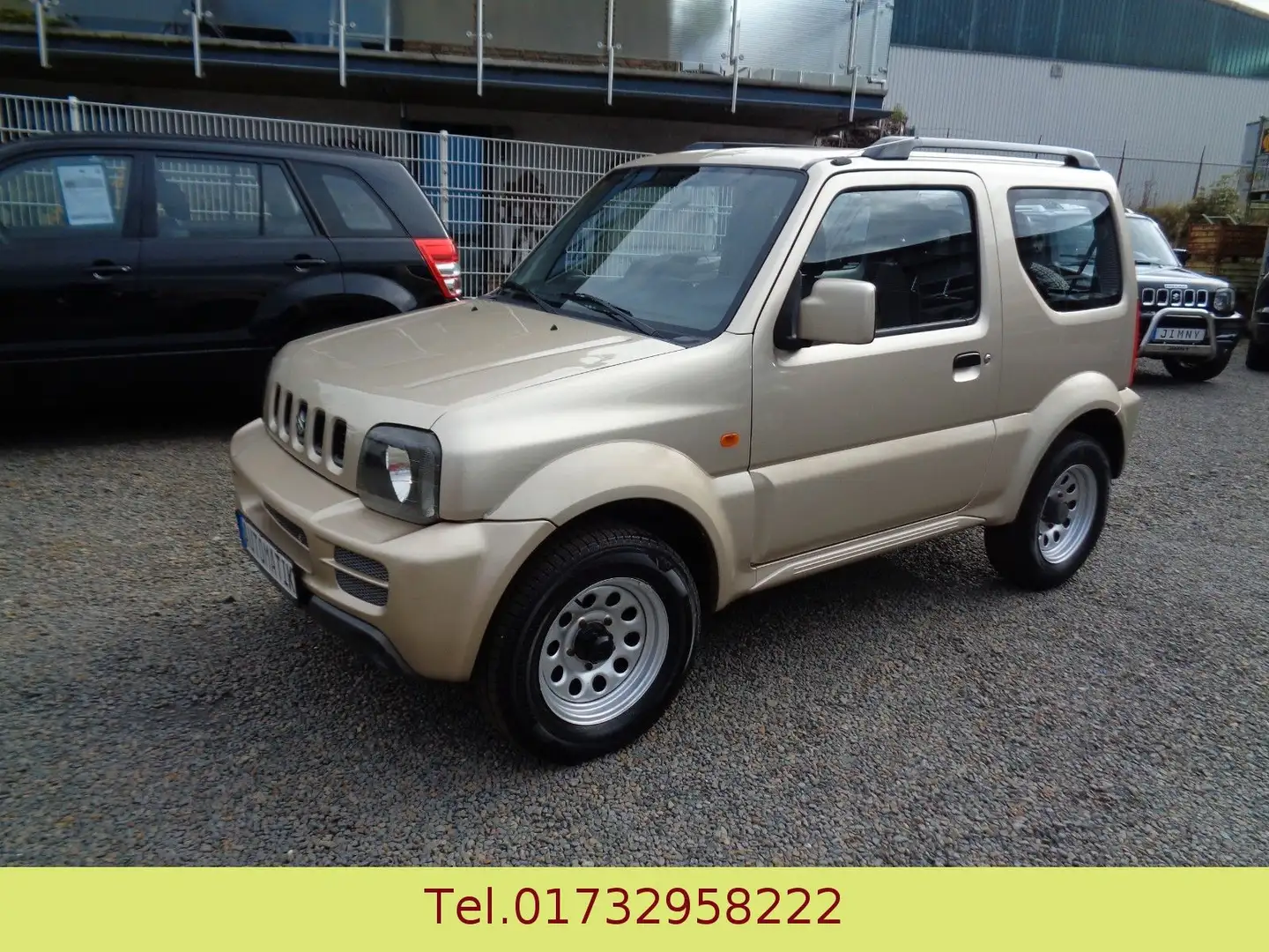 Suzuki Jimny 1.3 4WD Comfort "Automatik" Zlatá - 1