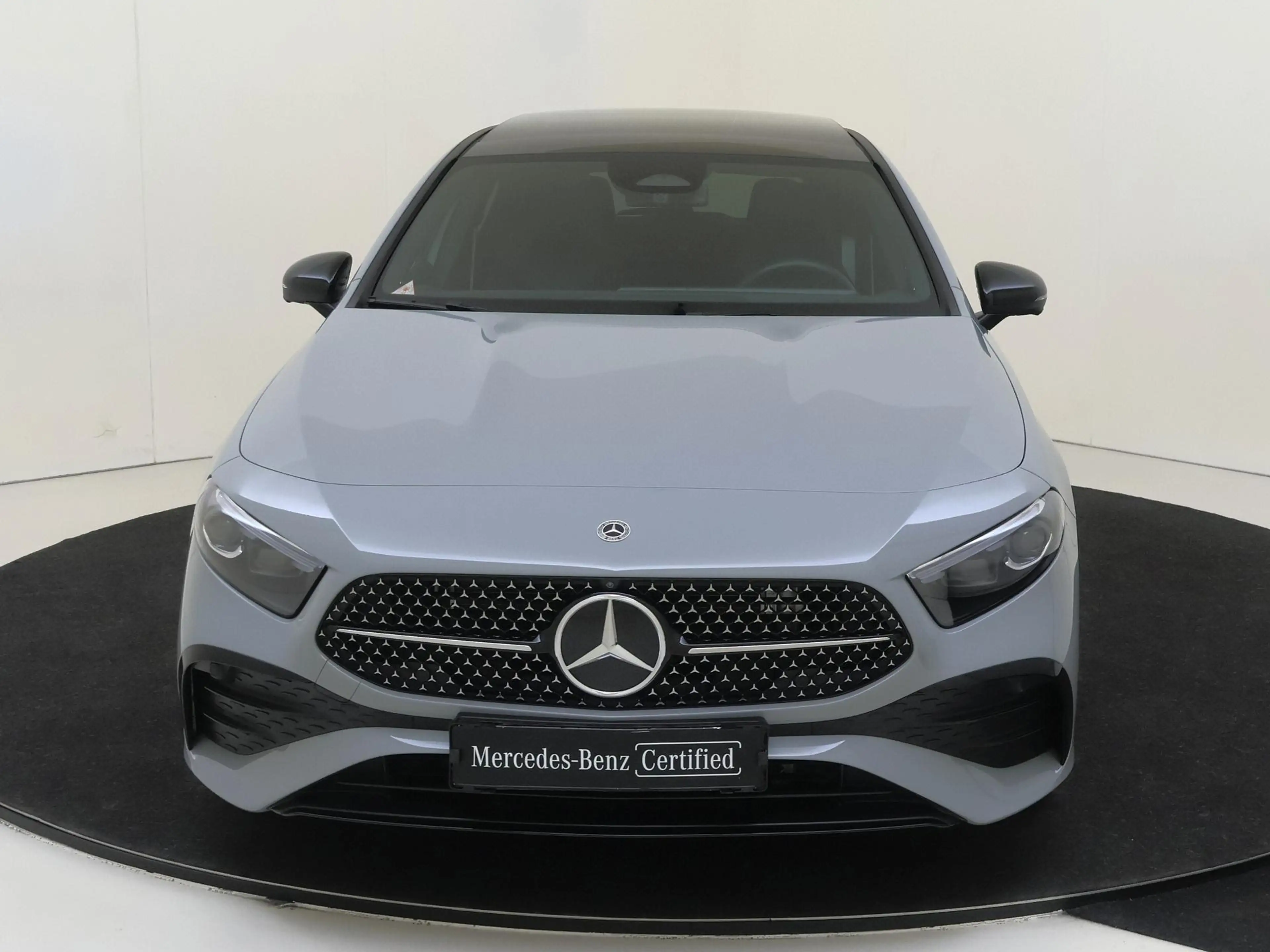 Mercedes-Benz A 250 e Business Solution AMG Premium Plus Alpine Grey / — photo 9