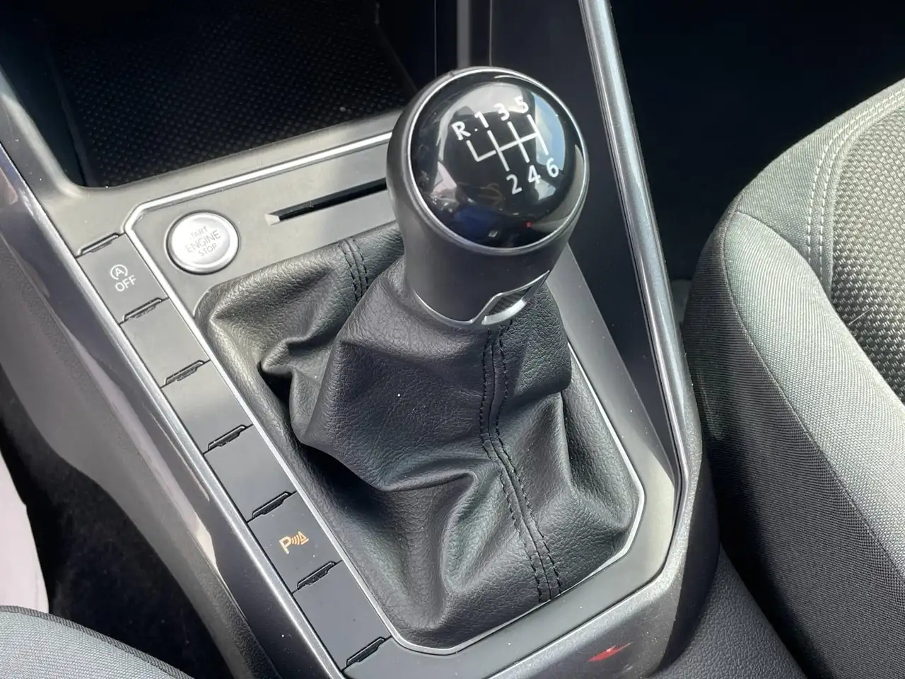 Volkswagen Polo Citadine 5 portes — photo 18