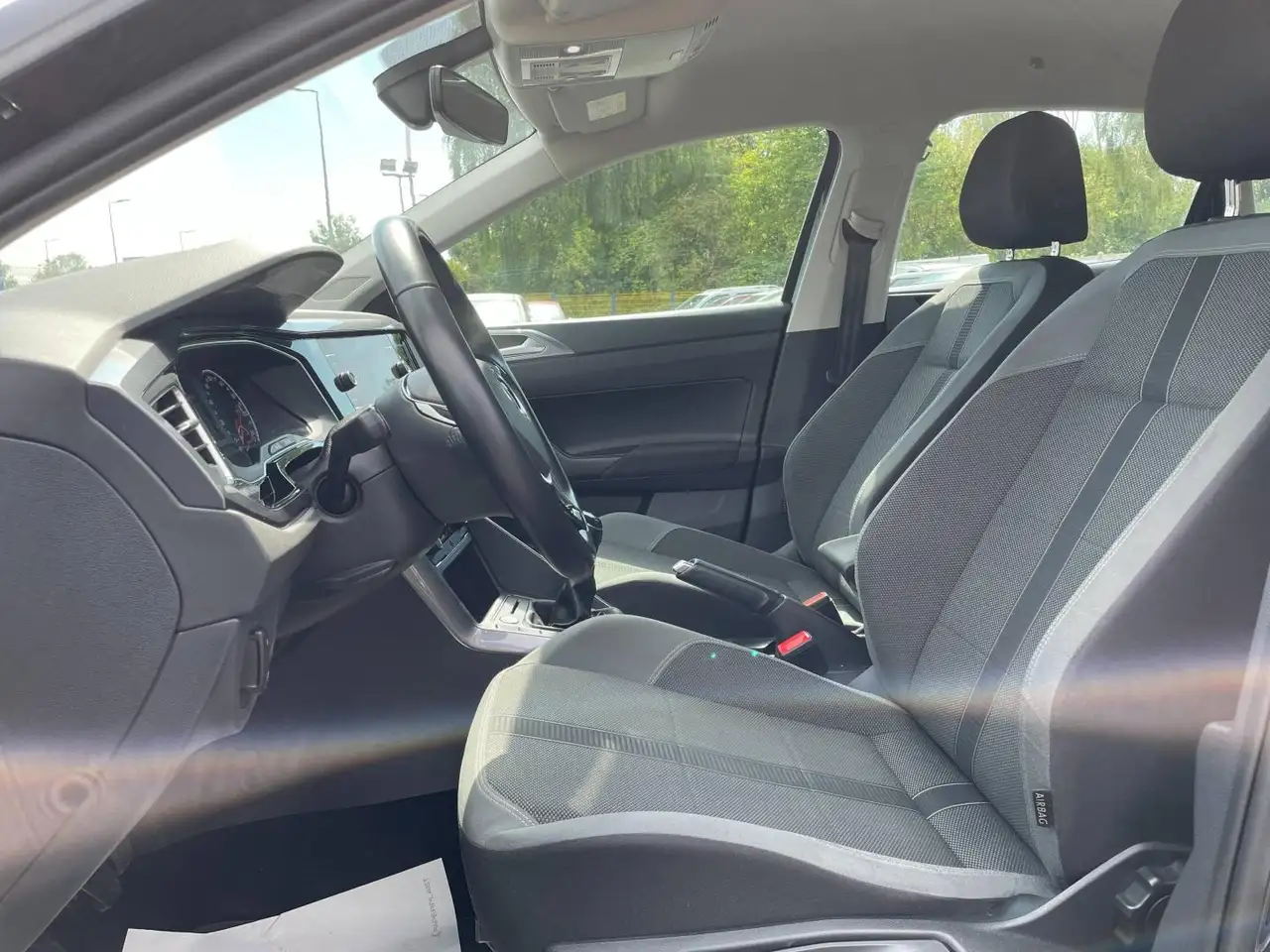 Volkswagen Polo Citadine 5 portes — photo 8