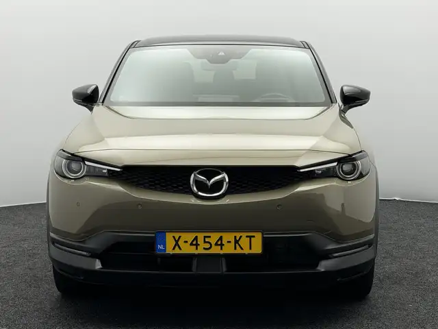 Mazda MX-30 view 2