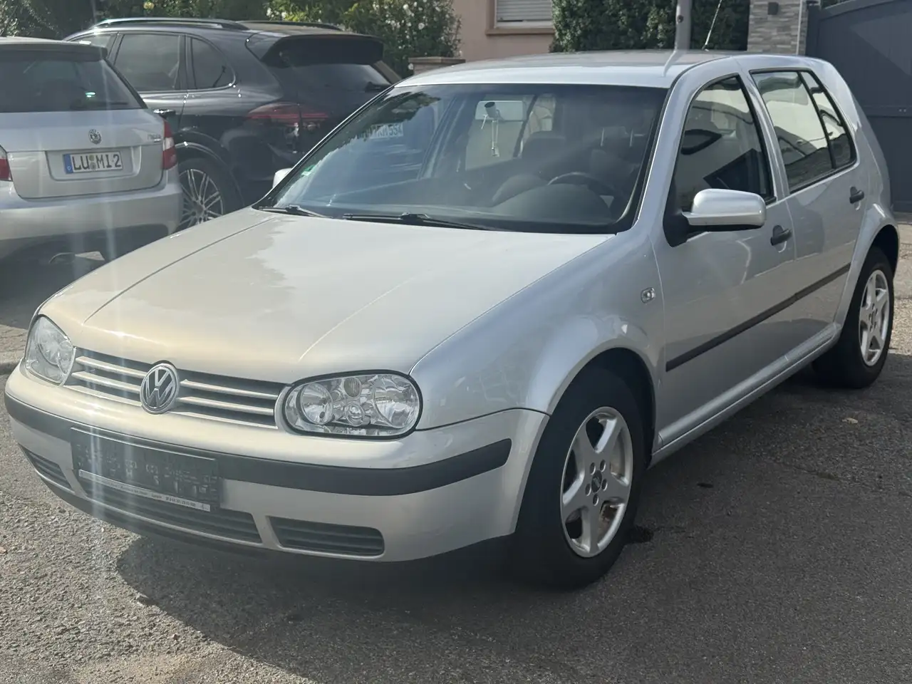 Volkswagen Golf 1.6 Automatik Special, foto 3