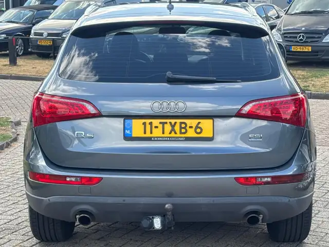 Audi Q5 view 7