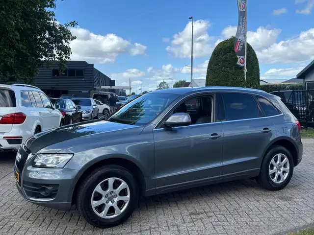 Audi Q5 view 15