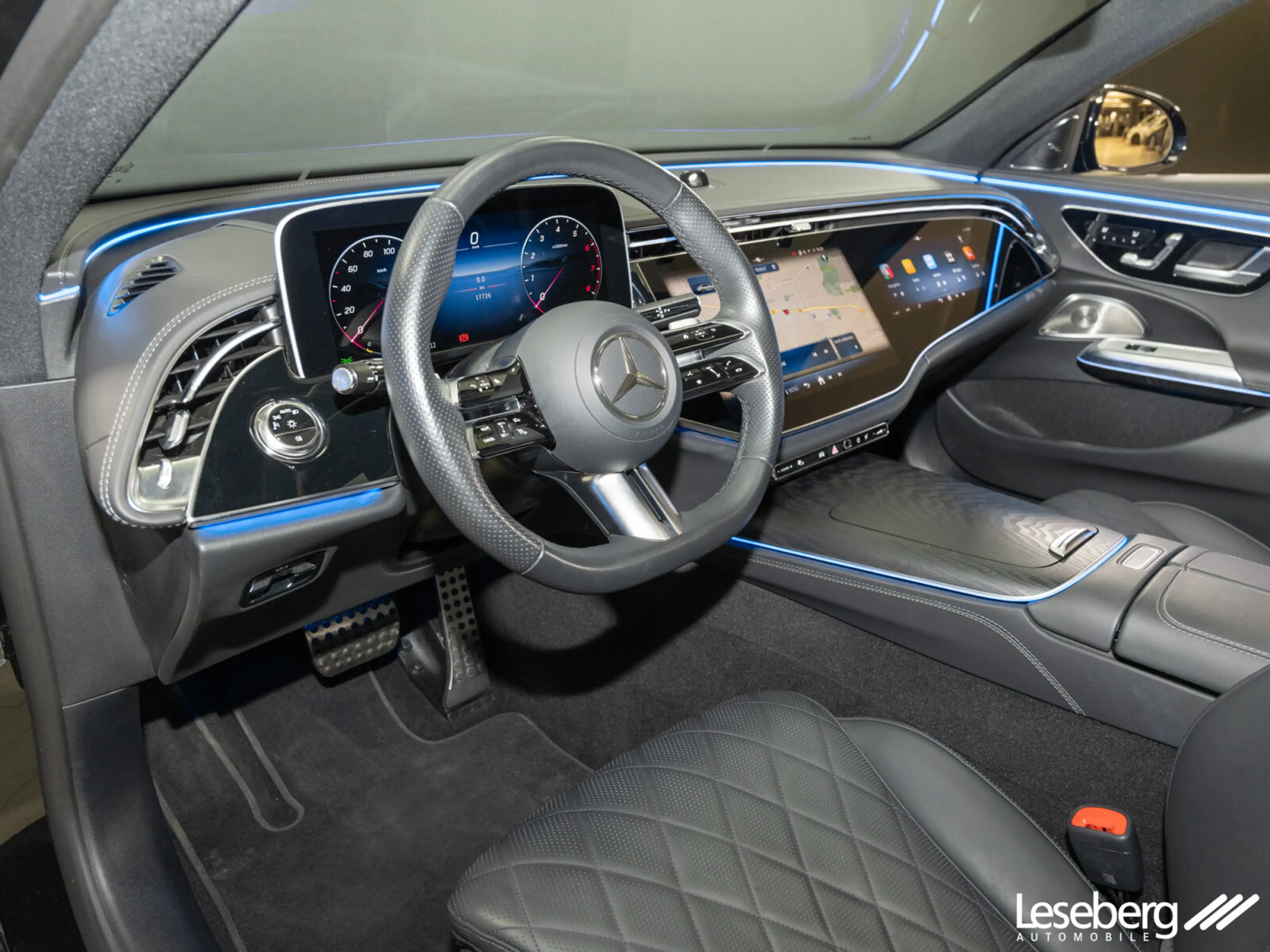 Mercedes-Benz E 450 E 450 4M AMG DIG.LIGHT/Airmatic/Pano/Night/360° — photo 11