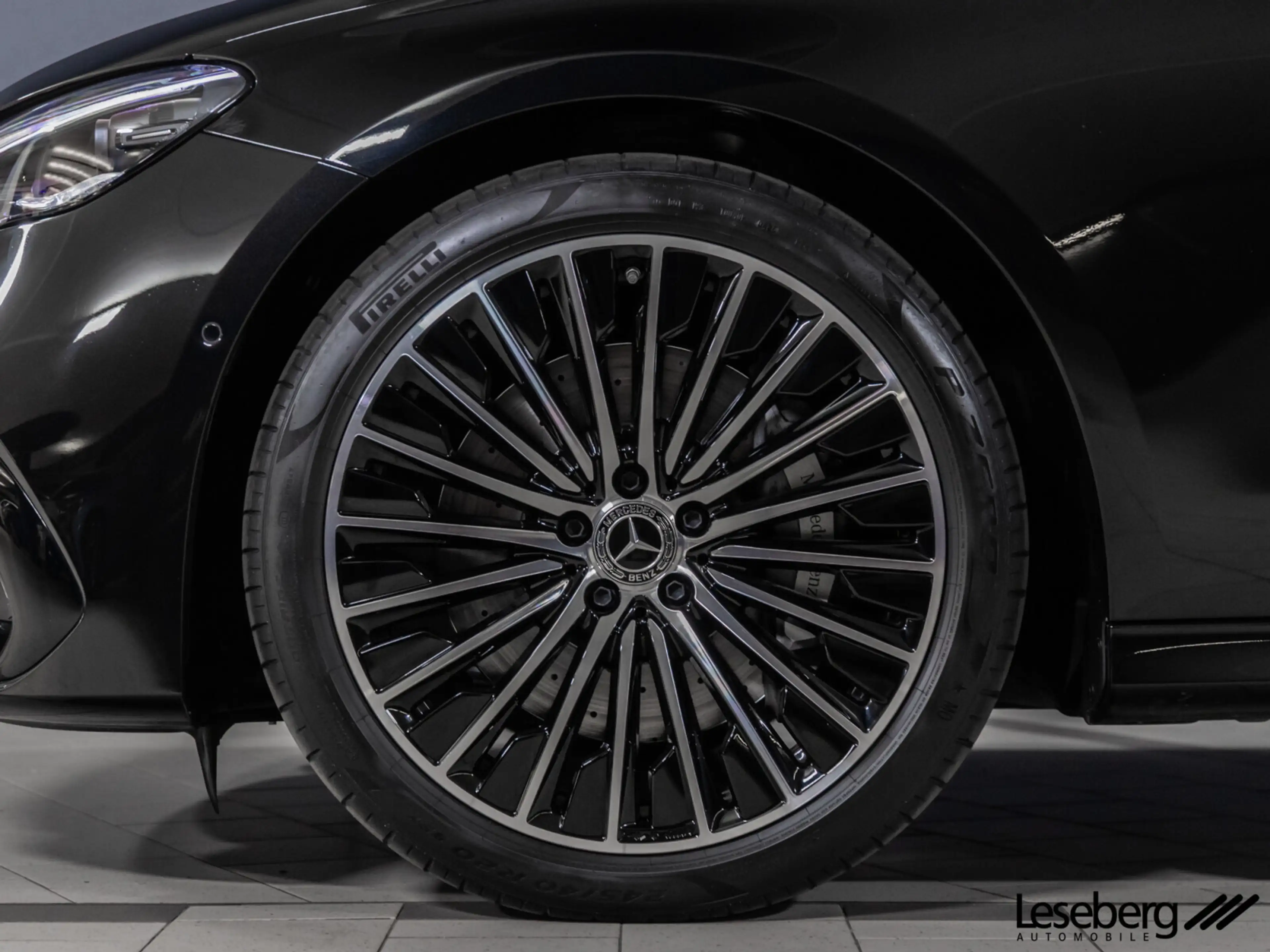 Mercedes-Benz E 450 E 450 4M AMG DIG.LIGHT/Airmatic/Pano/Night/360° — photo 7