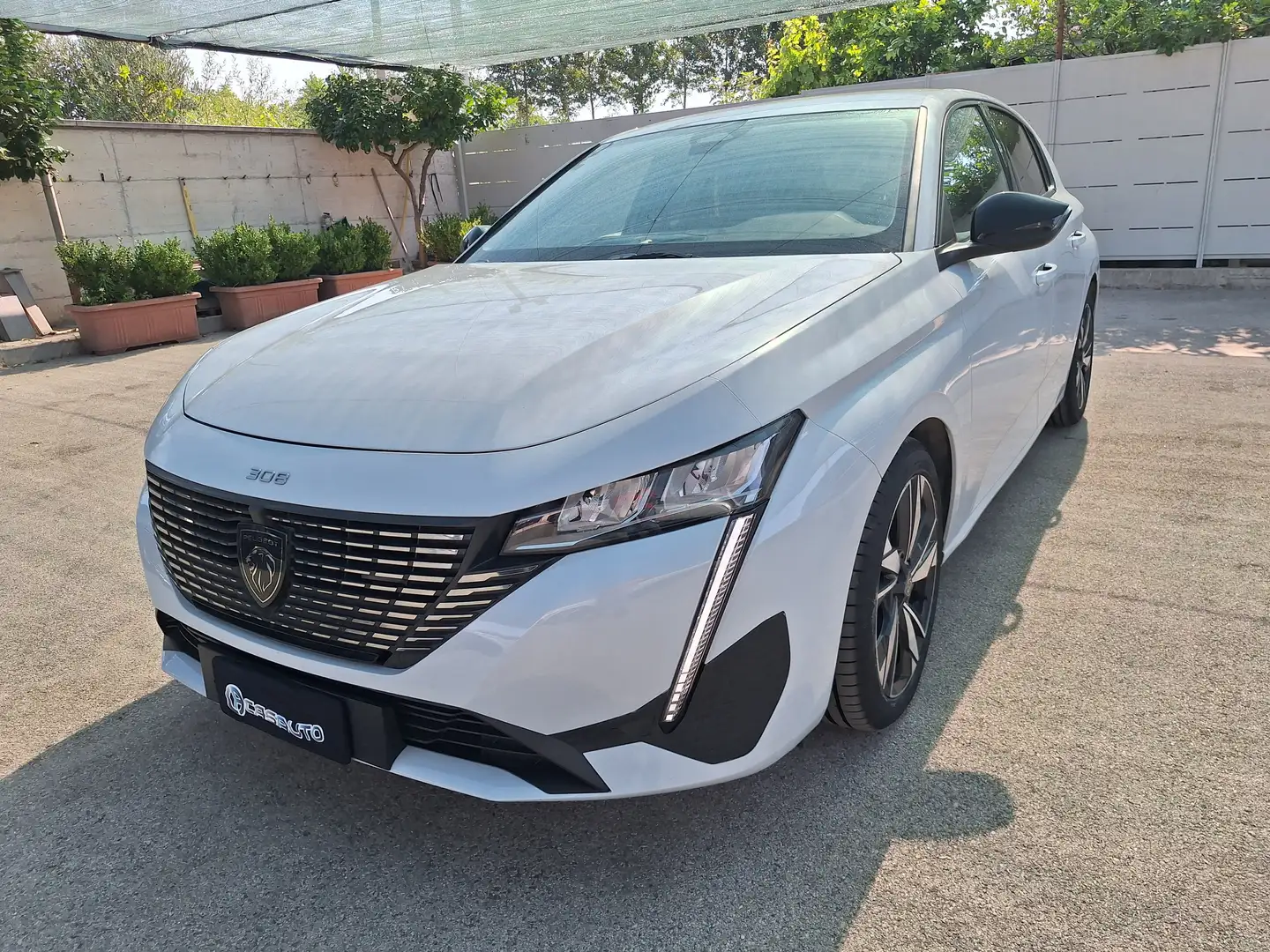 Peugeot 308 ALLURE PACK 1.5 hdi 130cv EAT8 NAV+RETROCAM. Grigio - 1