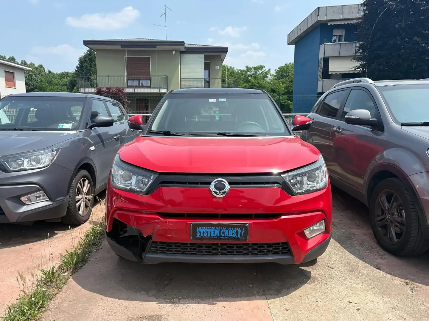 SsangYong Tivoli AUTO DA RIPRISTINARE 1.6 128 CV Be bi-fuel GPL Rojo - 2