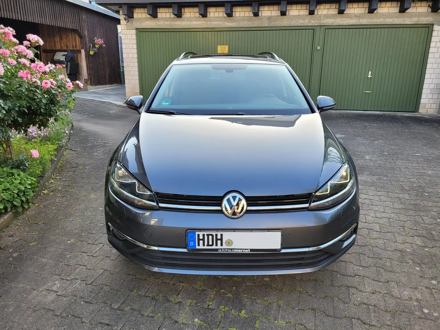 Volkswagen Golf Variant Golf VII Variant 1.0 TSI Comfortline Panorama Grau - 2
